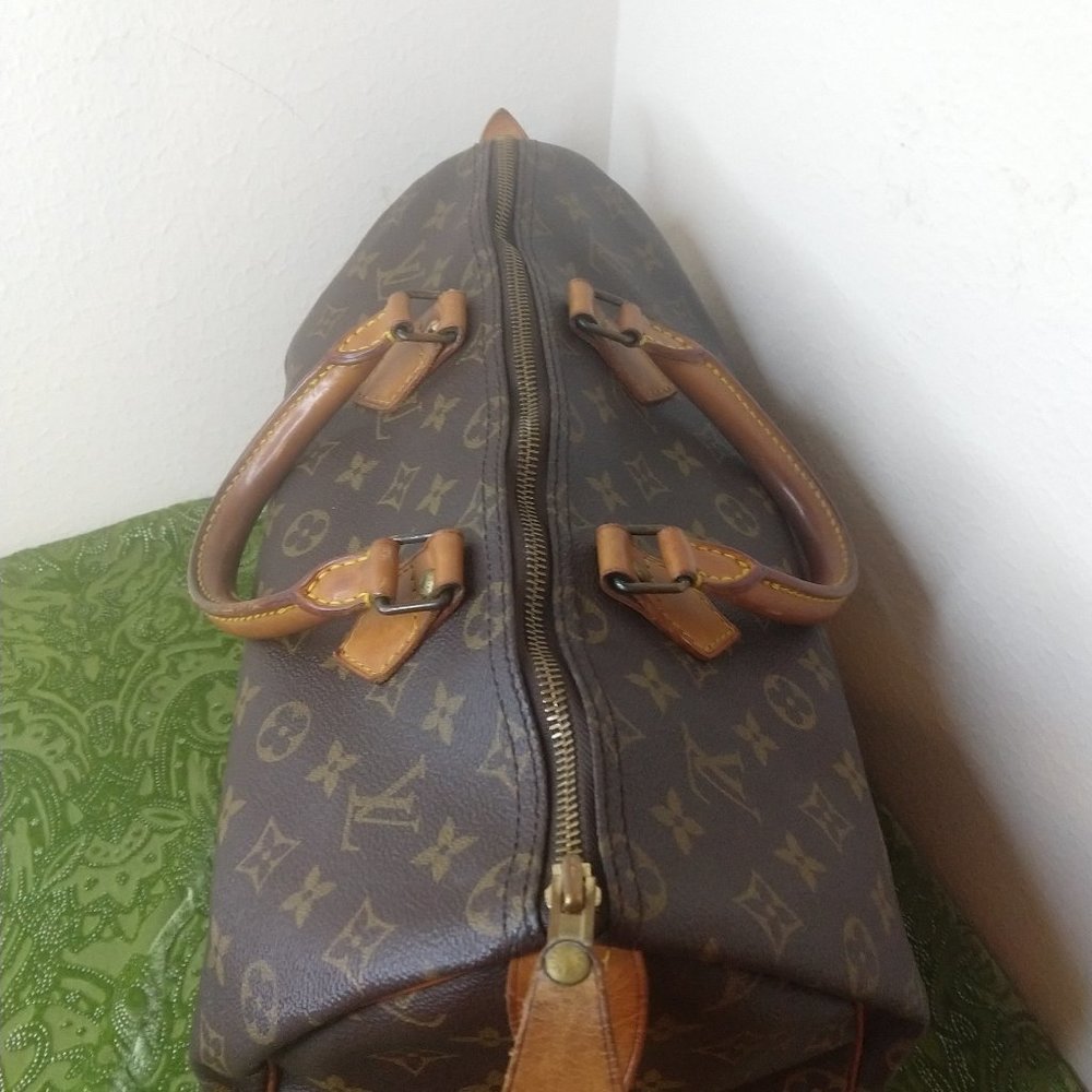 Louis Vuitton Speedy 35 Monogram - Picture 6 of 15